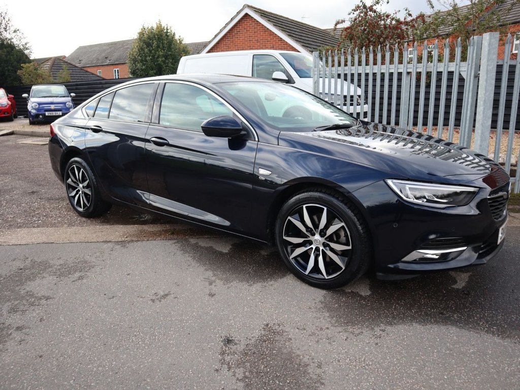 View our VAUXHALL INSIGNIA