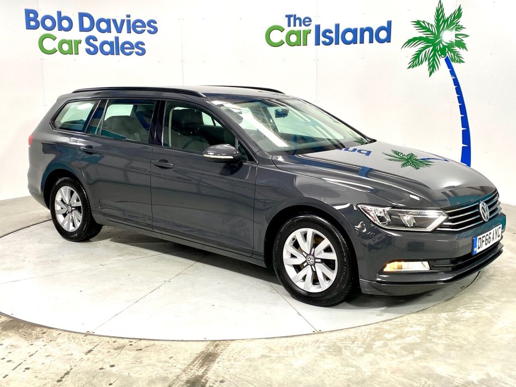 View our VOLKSWAGEN PASSAT