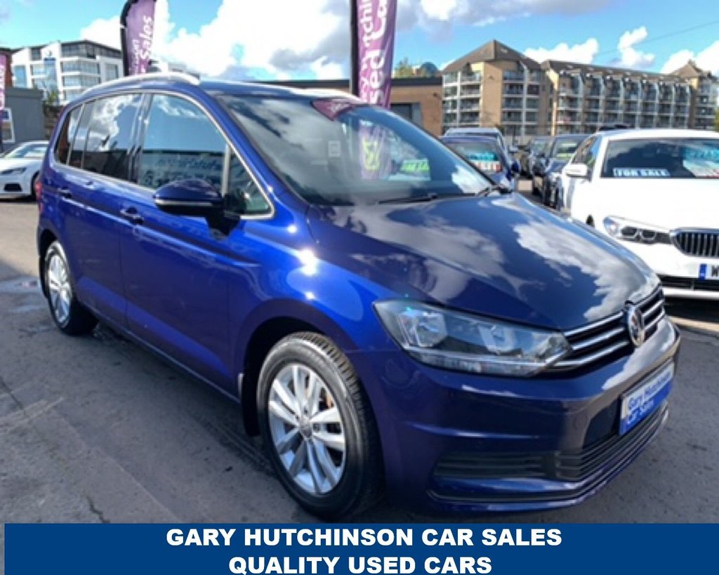 View our VOLKSWAGEN TOURAN