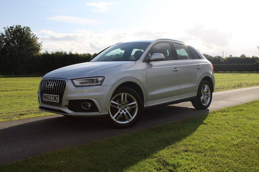 View our AUDI Q3