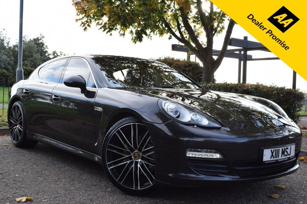 View our PORSCHE PANAMERA