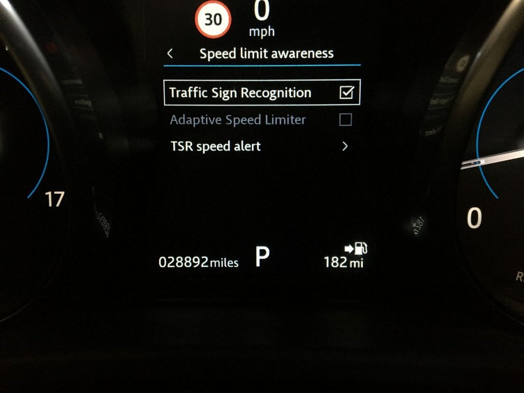 USED 2017 17 JAGUAR XE 2.0 D R-SPORT 4d 178 BHP FINANCE AVAILABLE