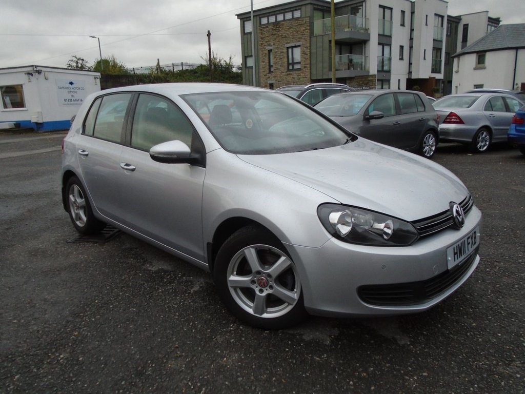 View our VOLKSWAGEN GOLF