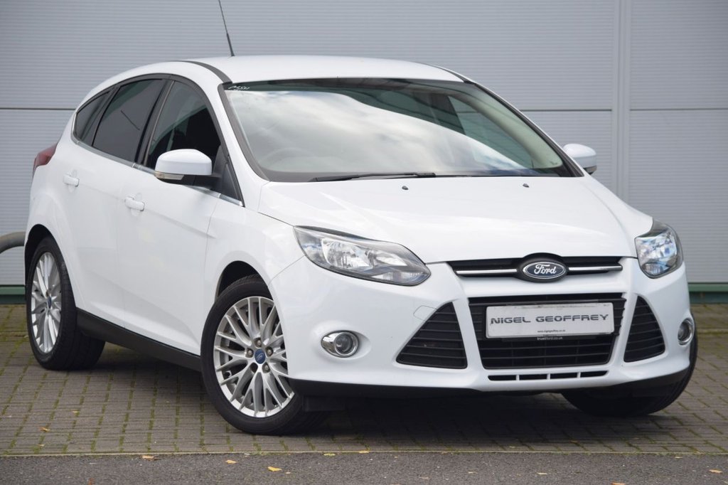 View our FORD FOCUS