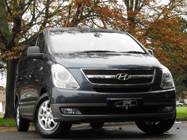 2012 12 Hyundai I800 2.5 STYLE CRDI 5d 168 BHP