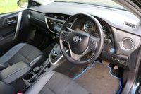 USED 2015 15 TOYOTA AURIS 1.8 EXCEL VVT-I  5d 99 BHP SKYROOF,NAV,CAM, FULLY LOADED