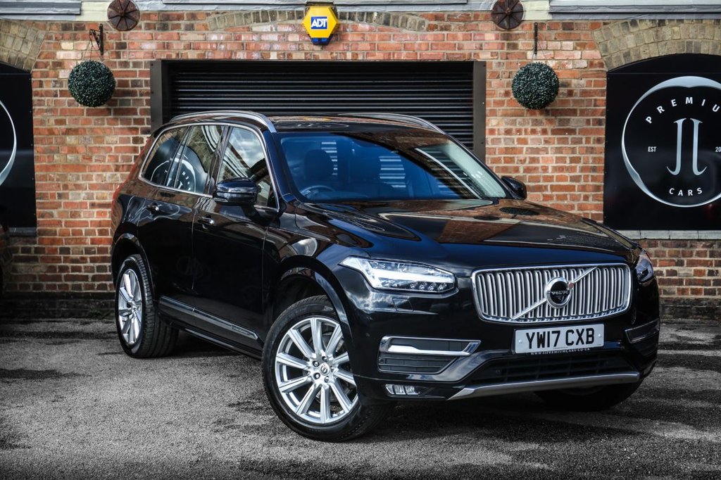 View our VOLVO XC90