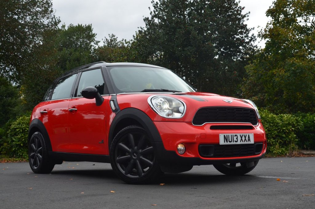 View our MINI COUNTRYMAN