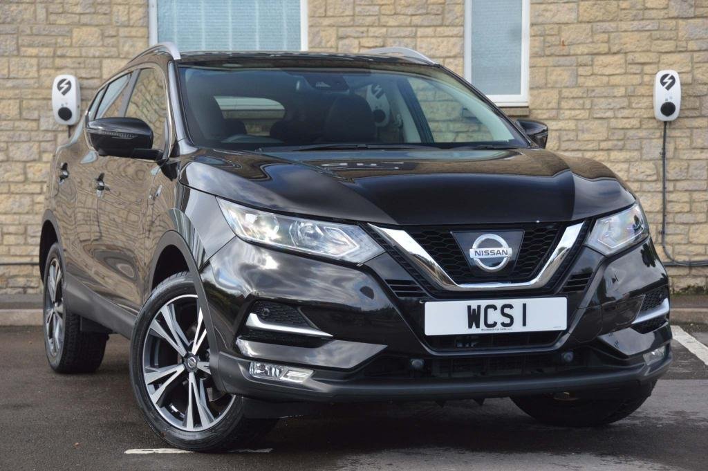 View our NISSAN QASHQAI