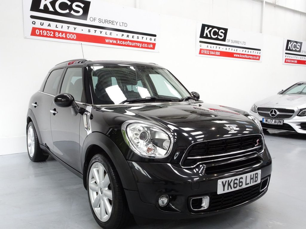View our MINI COUNTRYMAN