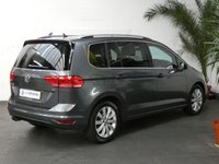 USED 2017 67 VOLKSWAGEN TOURAN 1.4 SEL TSI BLUEMOTION TECHNOLOGY DSG 5d 148 BHP SAT NAV BLUETOOTH