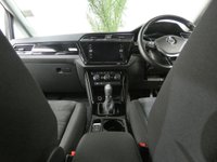USED 2017 67 VOLKSWAGEN TOURAN 1.4 SEL TSI BLUEMOTION TECHNOLOGY DSG 5d 148 BHP SAT NAV BLUETOOTH