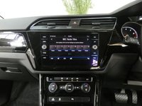 USED 2017 67 VOLKSWAGEN TOURAN 1.4 SEL TSI BLUEMOTION TECHNOLOGY DSG 5d 148 BHP SAT NAV BLUETOOTH