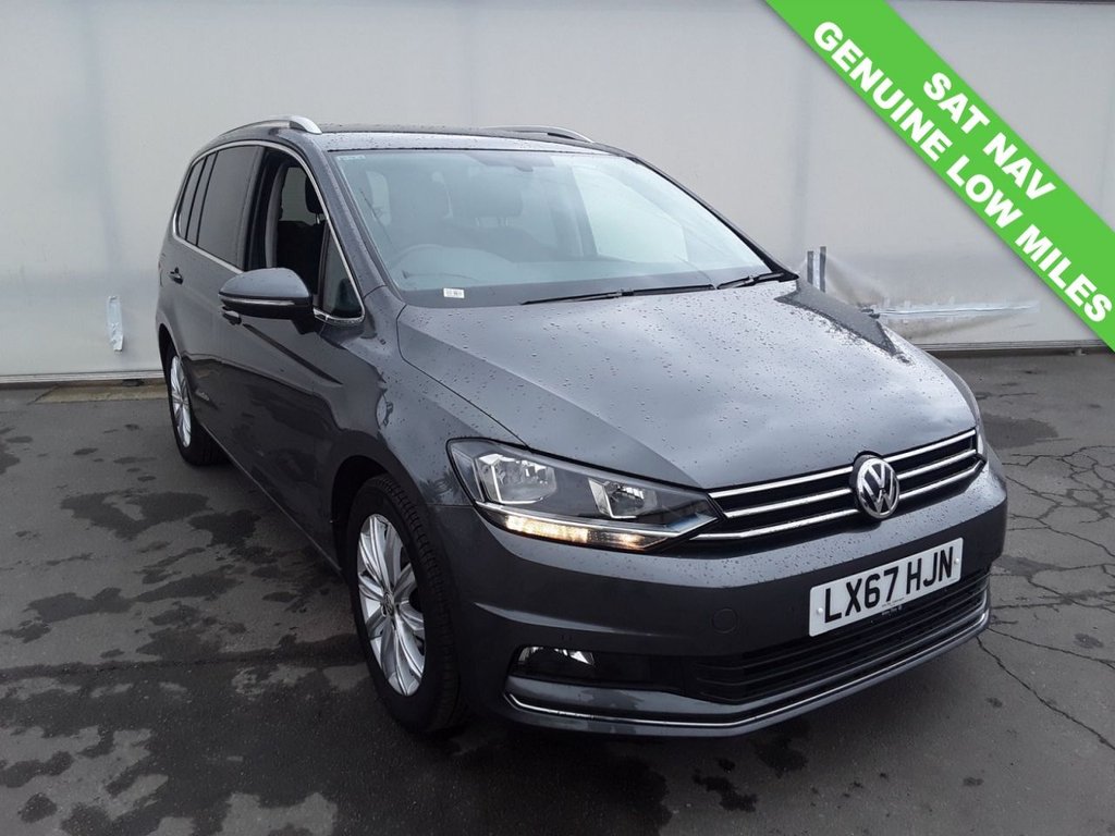 View our VOLKSWAGEN TOURAN