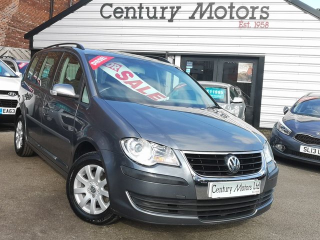 2007 07 Volkswagen Touran 1.9 S TDI 5dr (7 Seats)