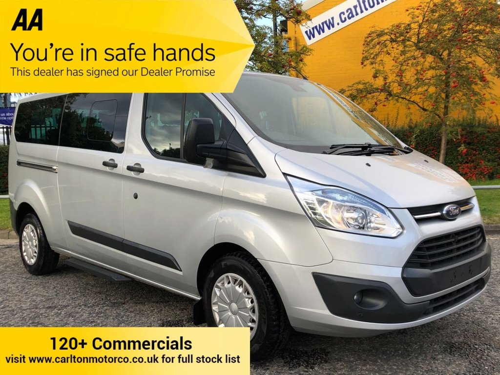 View our FORD TOURNEO CUSTOM