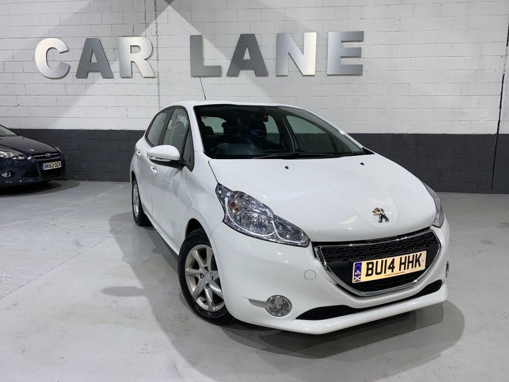 View our PEUGEOT 208