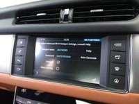 USED 2016 66 JAGUAR XF 2.0 PORTFOLIO 4d 177 BHP FINANCE AVAILABLE