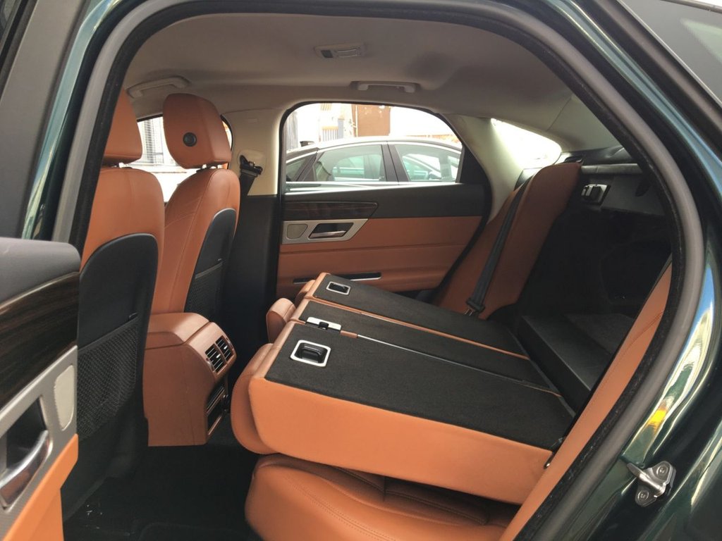 USED 2016 66 JAGUAR XF 2.0 PORTFOLIO 4d 177 BHP FINANCE AVAILABLE