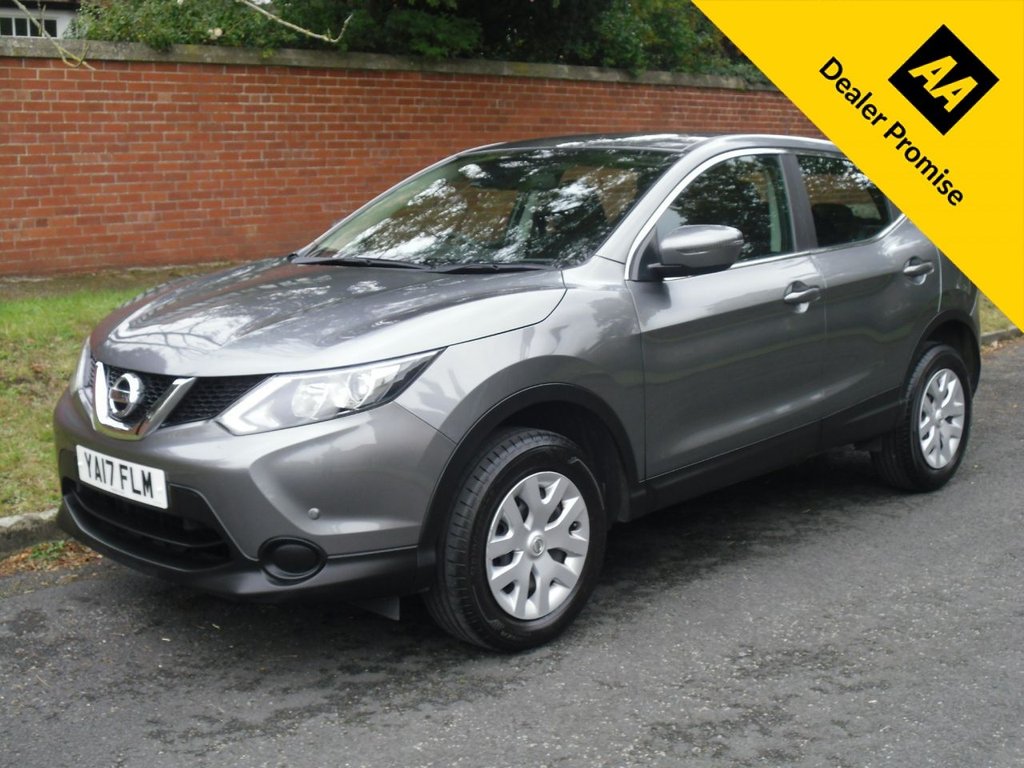 View our NISSAN QASHQAI