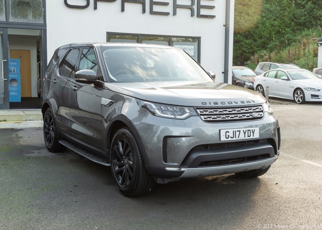 View our LAND ROVER DISCOVERY