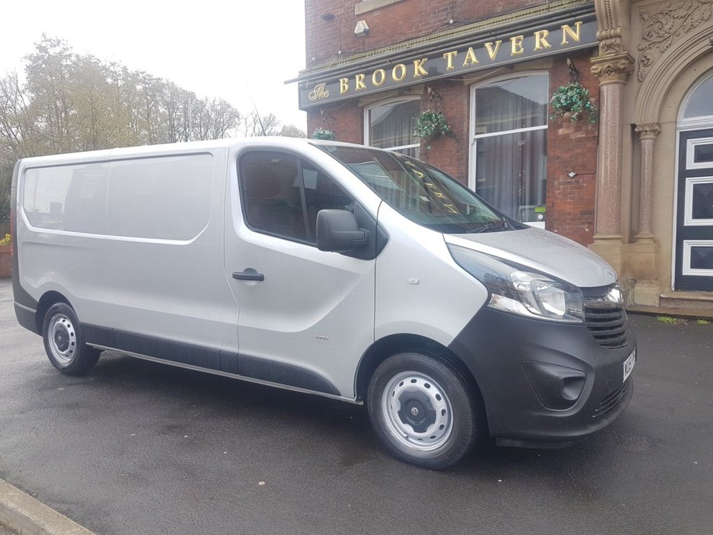 View our VAUXHALL VIVARO