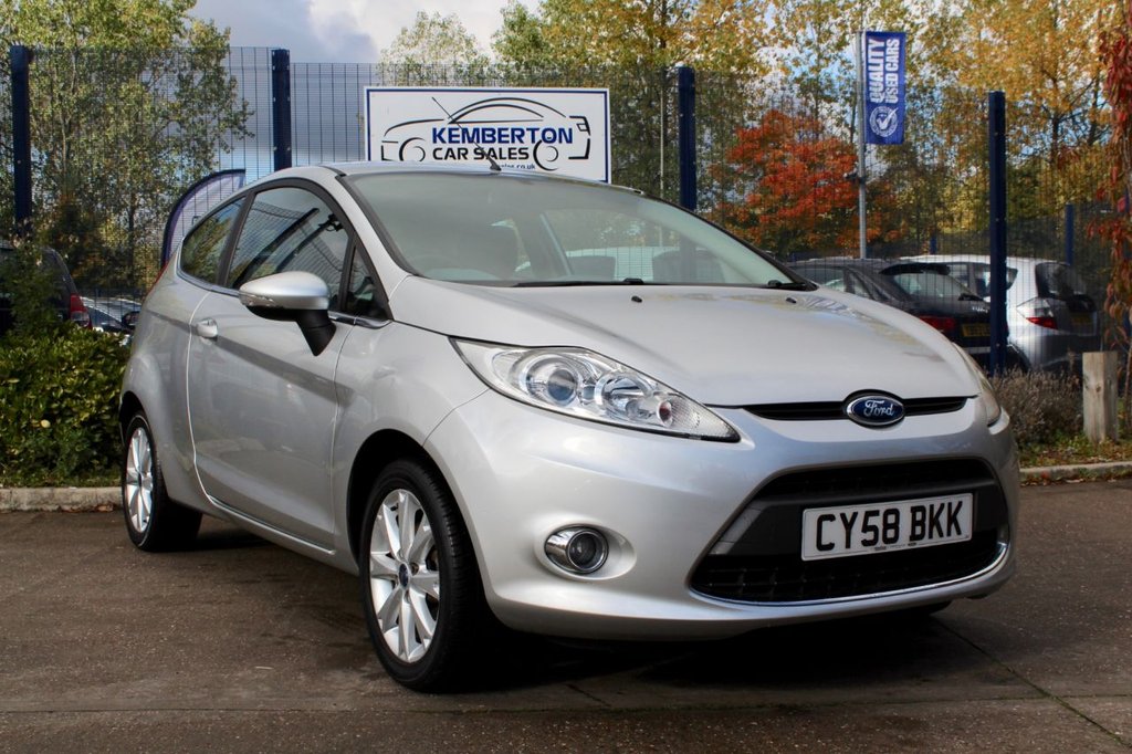 08 Ford Fiesta Zetec 4 295