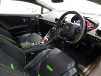 USED 2020 70 LAMBORGHINI HURACAN EVO LP 640-4 S-A THIS INCREDIBLE TOP OF THE LINE SUPER CAR COMES WITH ATTENTION GRABBING MANTIS GREEN PAINT, IT TAKES SPEED AND STYLE TO A WHOLE NEW LEVEL, JET FIGHTER LOOKS ON 20&rdquo; AESIR RIMS, THE NATURALLY ASPIRATED 5.2 LITER V10 ENGINE FROM THE HURACAN PERFORMANTE PRODUCES AN EYE WATERING 602BHP THAT IS HOOKED TO THE GROUND BY AN INTELLIGENT 4 WHEEL DRIVE AND ALL WHEEL STEERING SYSTEM, IT WILL DO 0-60 MPH IN JUST 2.4 SECONDS AND THE UPRATED CARBON CERAMIC BRAKES WILL STOP YOU EYE WATERINGLY FAST FAST. THE STYL