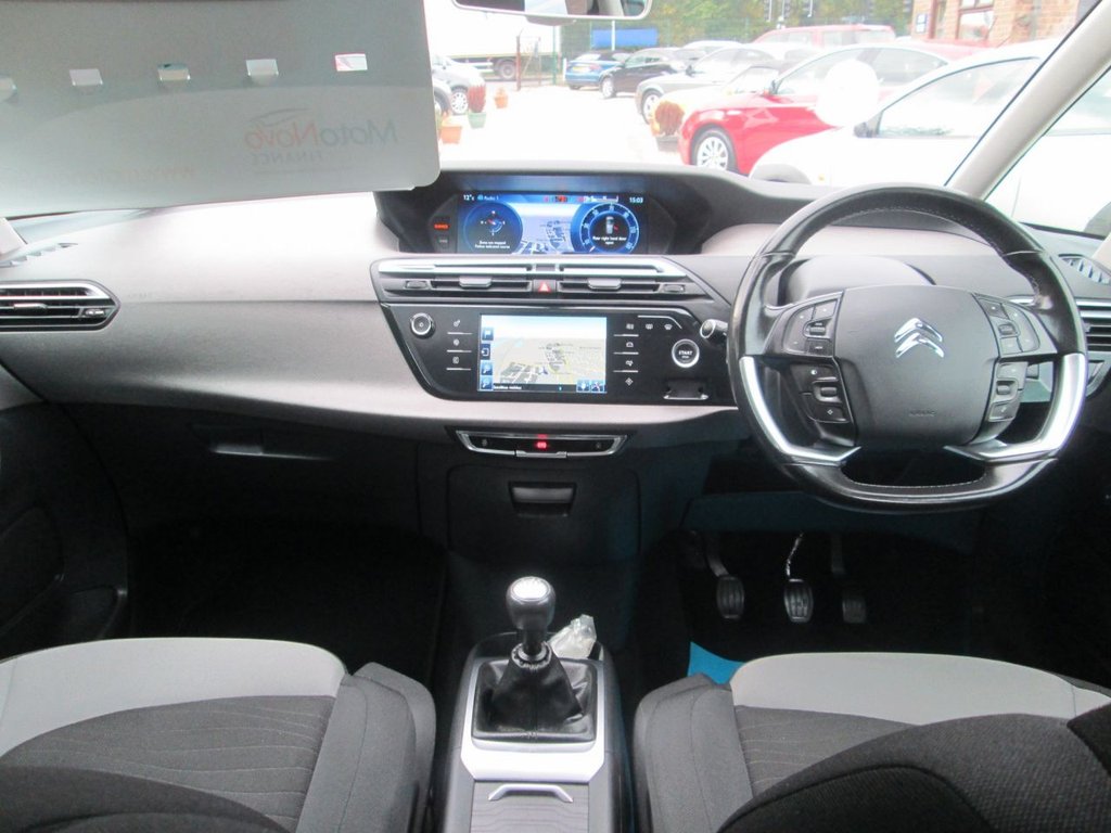 15 Citroen C4 Picasso E Hdi Exclusive 8 999