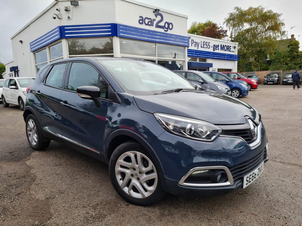 View our RENAULT CAPTUR
