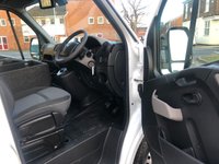 USED 2014 64 RENAULT MASTER WAV MINIBUS MH35 DCI 125 (Q/S6) QUICKSHIFT / AUTOMATIC H/R 