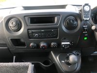 USED 2014 64 RENAULT MASTER WAV MINIBUS MH35 DCI 125 (Q/S6) QUICKSHIFT / AUTOMATIC H/R 