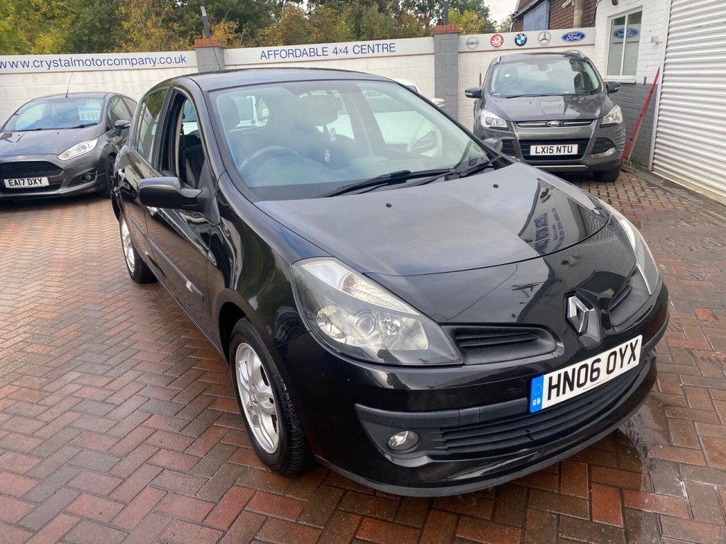 View our RENAULT CLIO