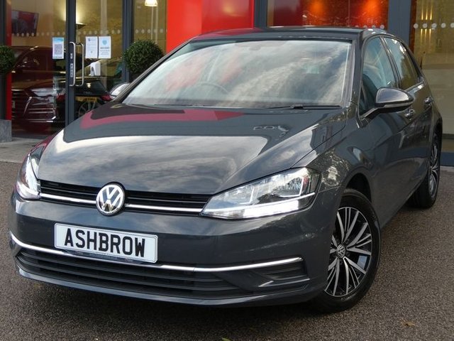 2018 18 Volkswagen Golf 1.6 TDI SE NAVIGATION BLUEMOTION TECH 5d 115 S/S