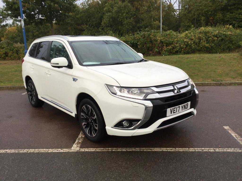 View our MITSUBISHI OUTLANDER