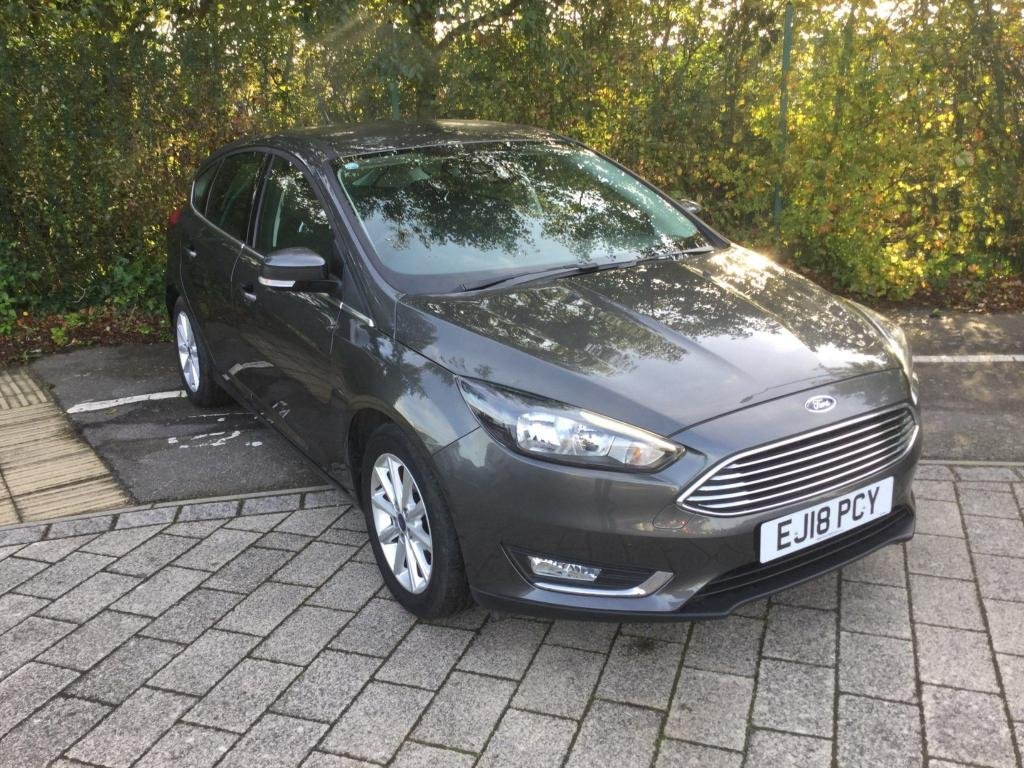 View our FORD FOCUS