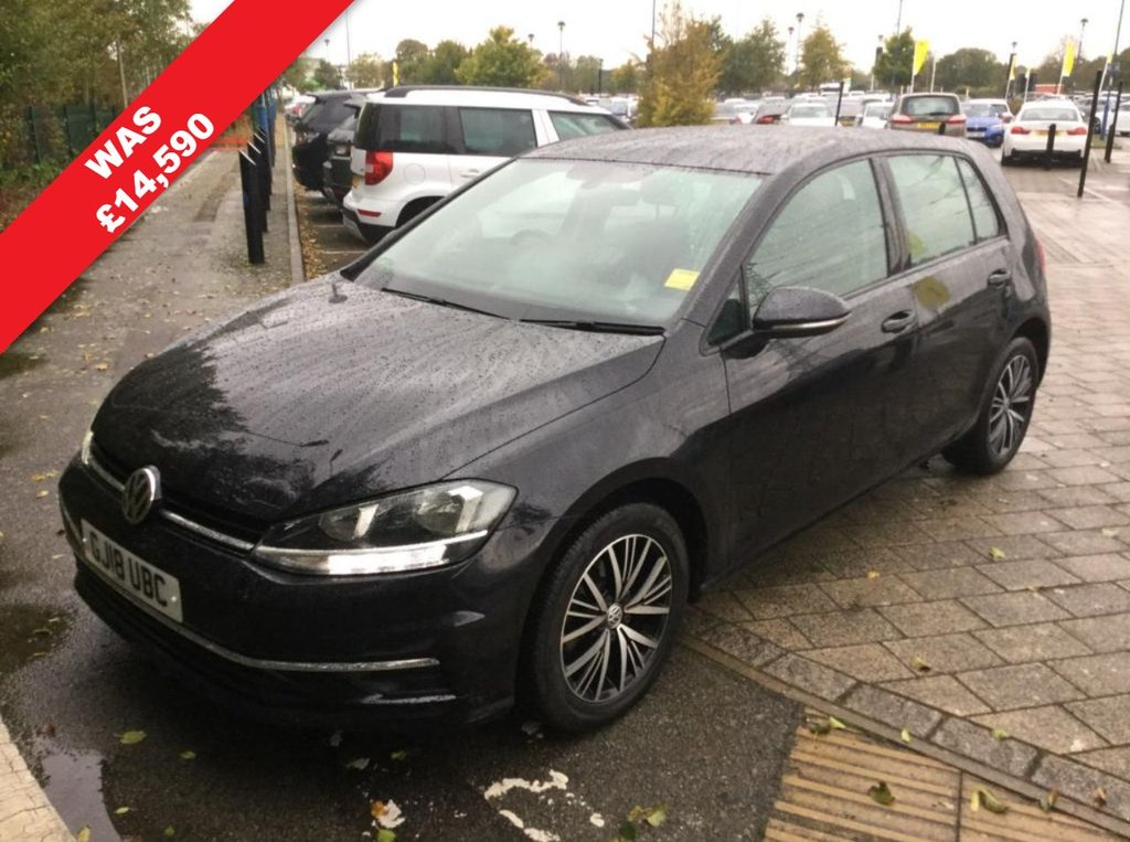View our VOLKSWAGEN GOLF