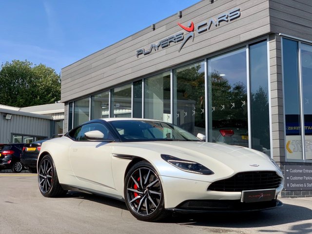 2017 67 ASTON MARTIN DB11 4.0 V8 2d 503 BHP