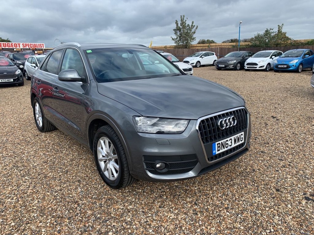 View our AUDI Q3