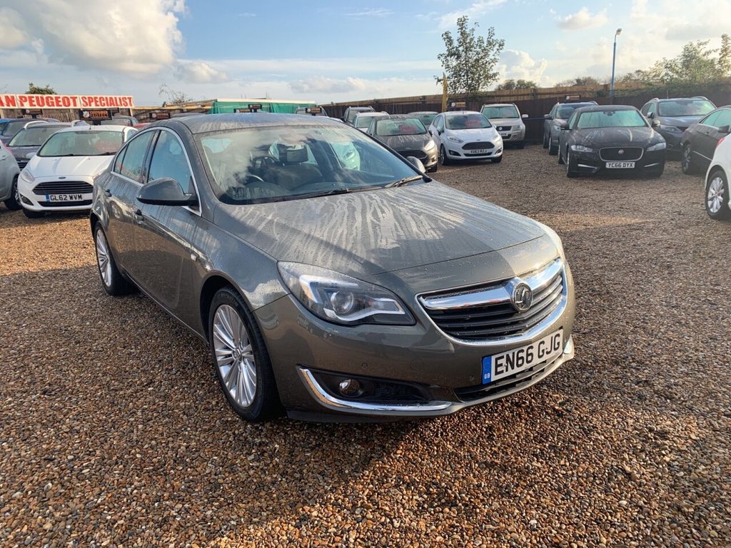 View our VAUXHALL INSIGNIA