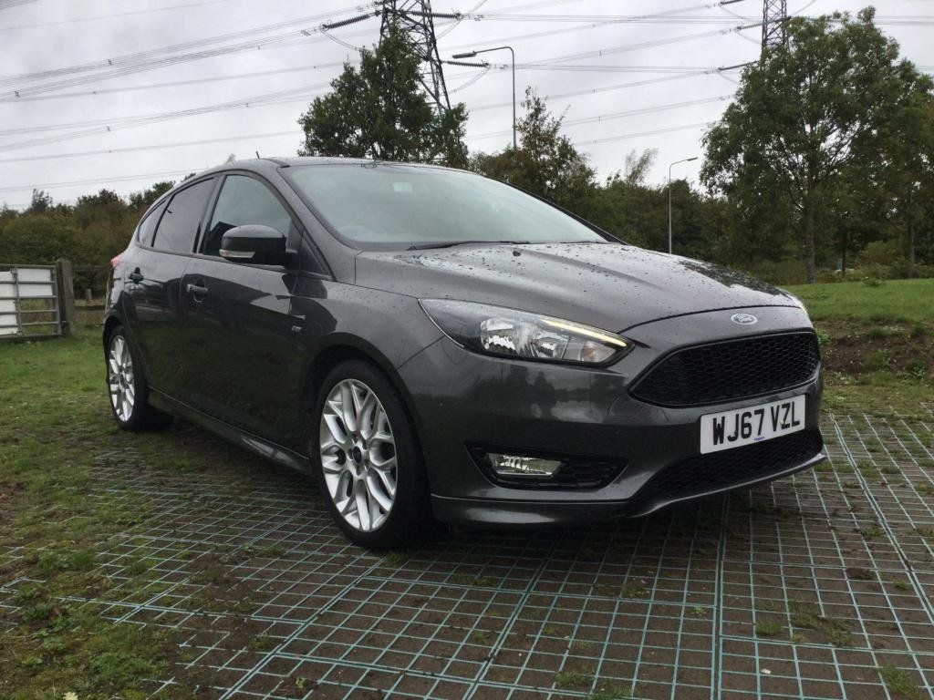 View our FORD FOCUS