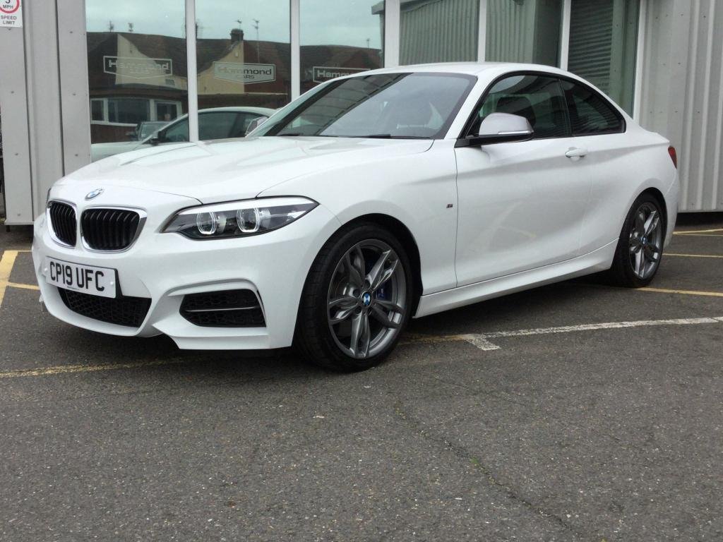 View our BMW M2