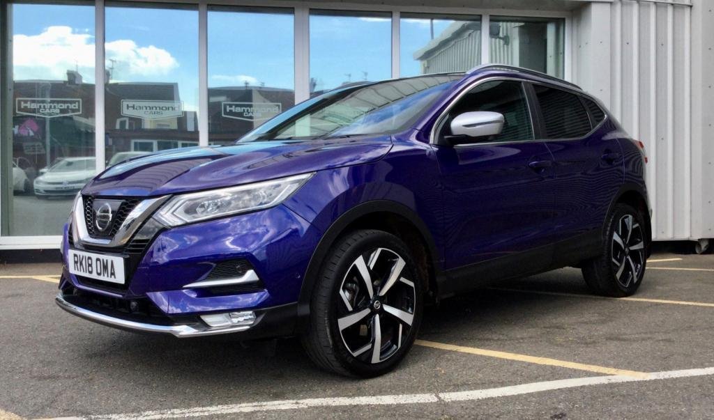 View our NISSAN QASHQAI