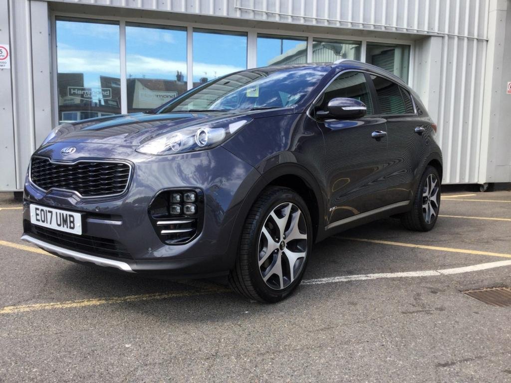 View our KIA SPORTAGE