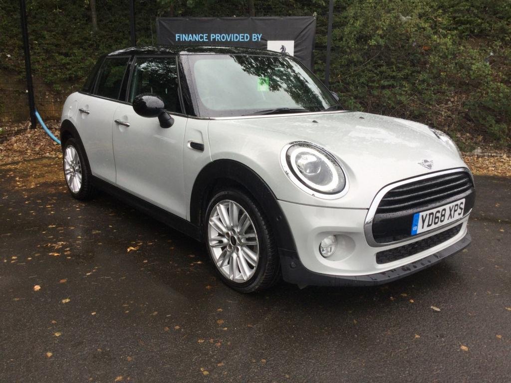 View our MINI HATCH COOPER