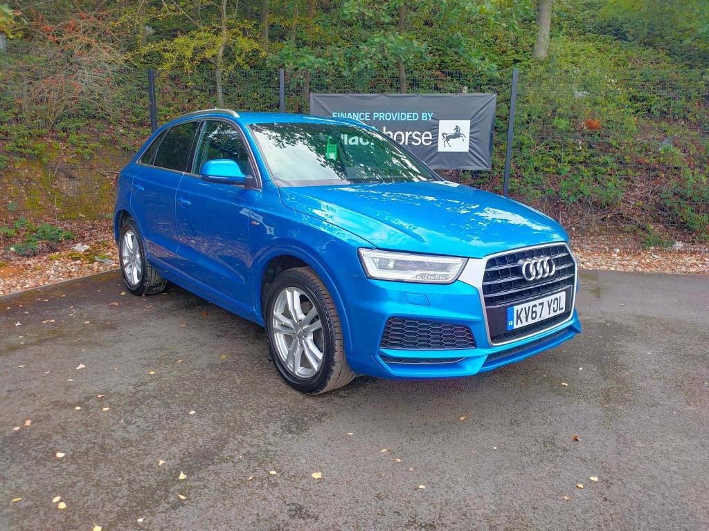View our AUDI Q3