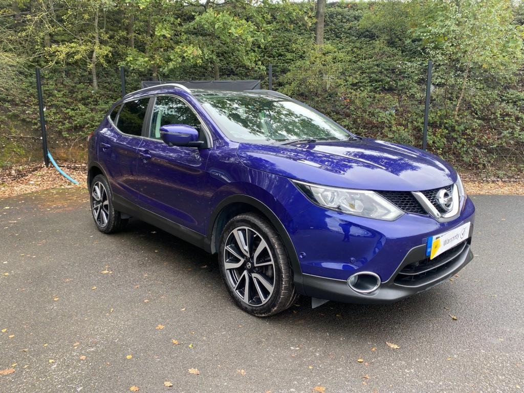 View our NISSAN QASHQAI