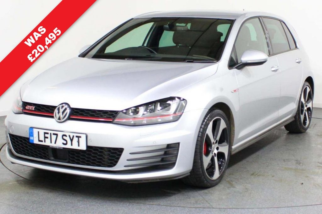 View our VOLKSWAGEN GOLF