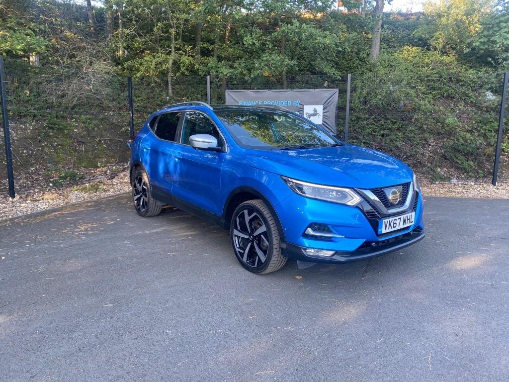 View our NISSAN QASHQAI