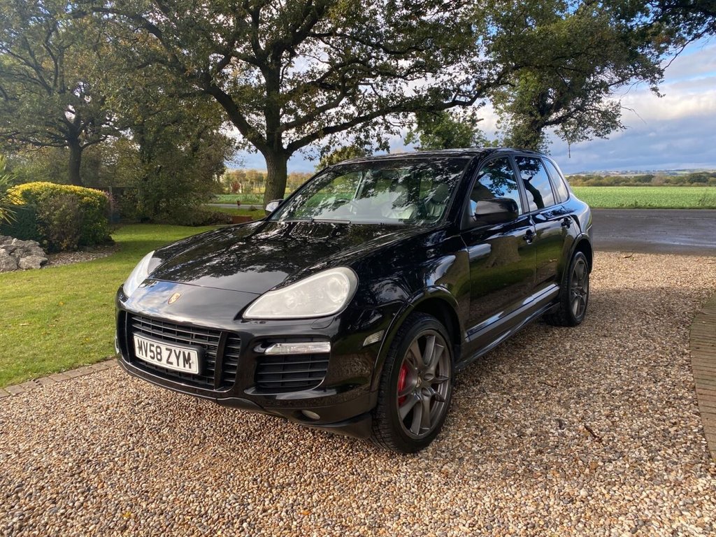 View our PORSCHE CAYENNE